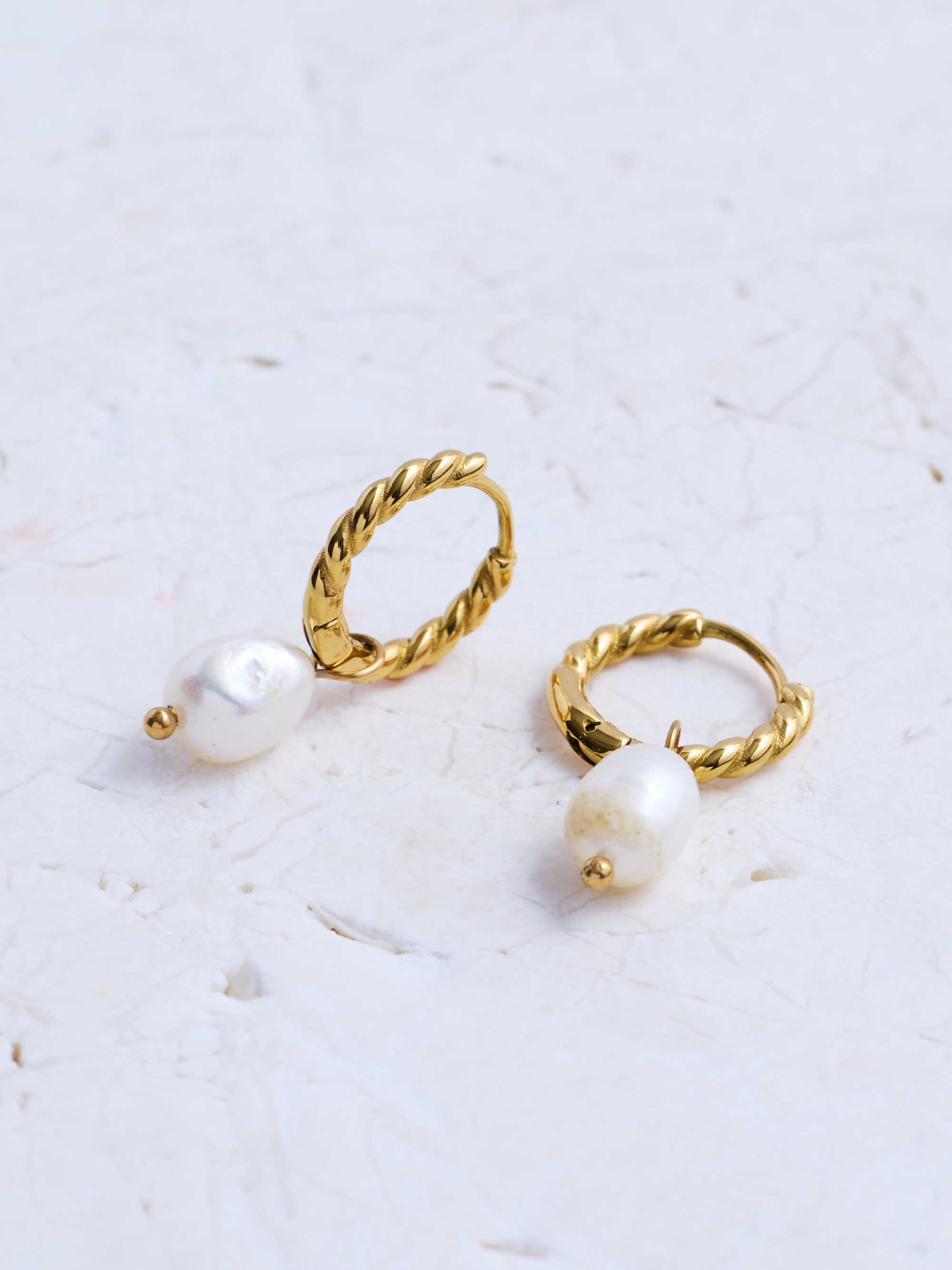 Dainty Pearl Drop Earrings